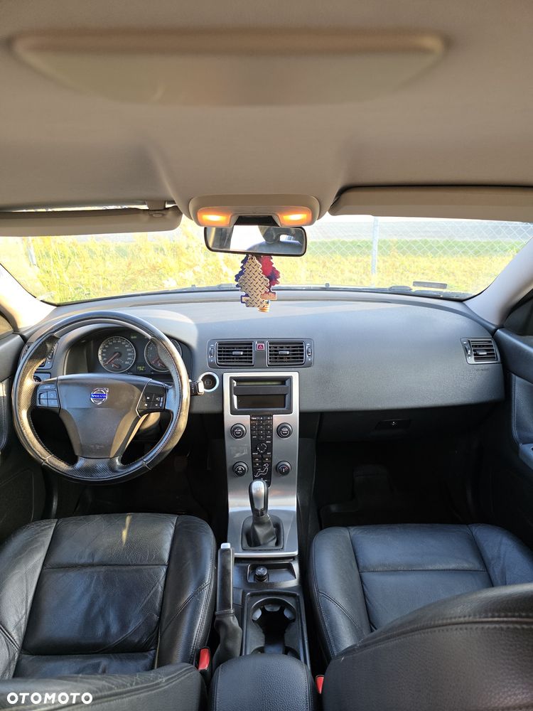 Volvo V50 - 4