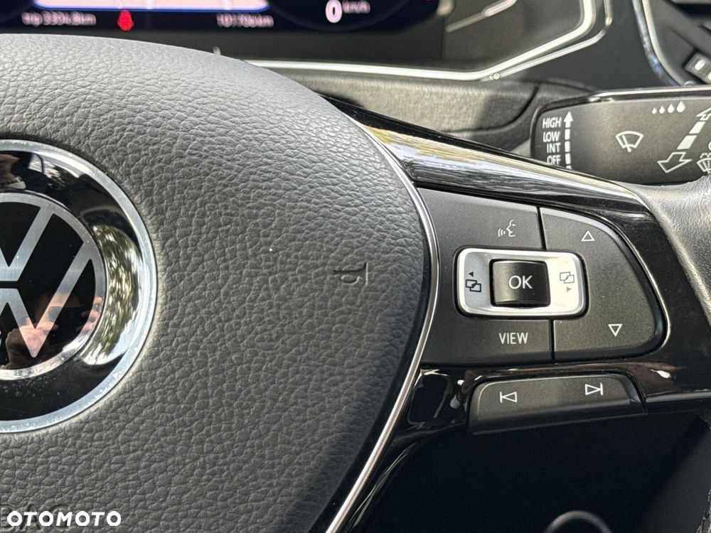 Volkswagen T-Roc 1.5 TSI ACT Premium DSG - 17