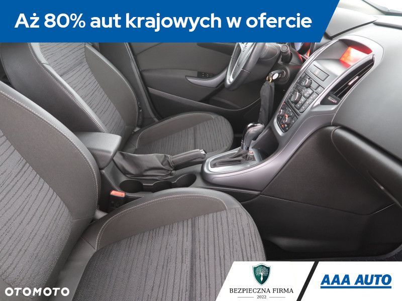 Opel Astra - 11