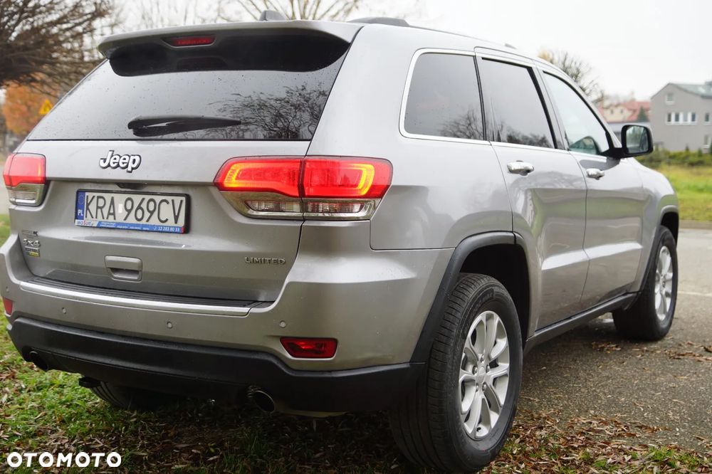 Jeep Grand Cherokee - 18