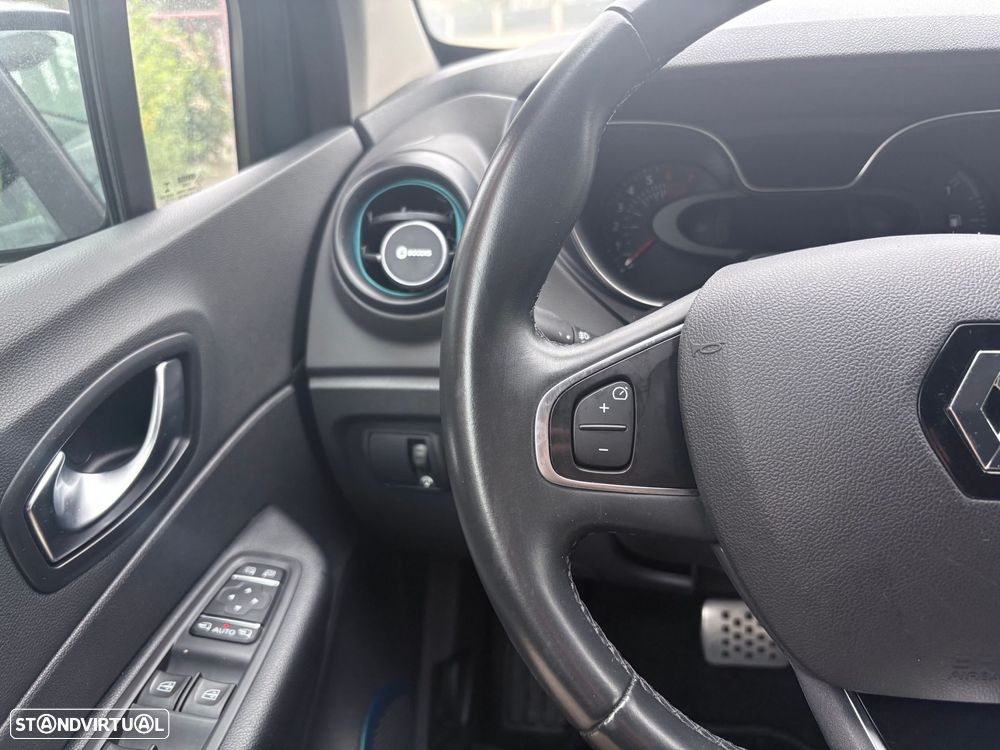 Renault Captur ENERGY TCe 120 EDC Experience - 39