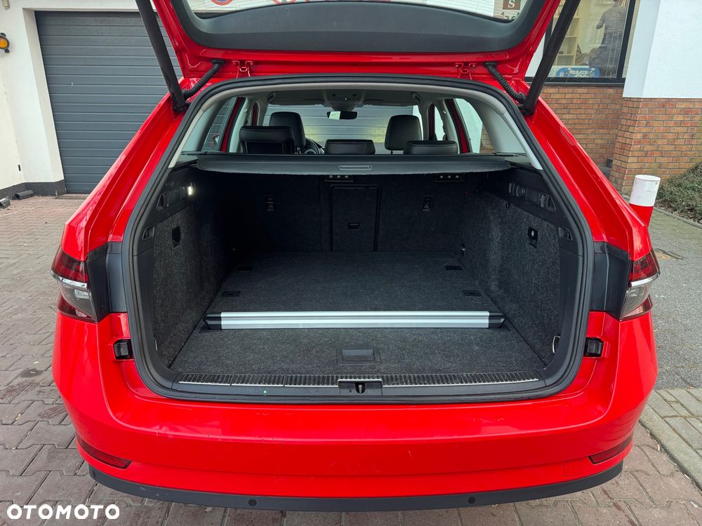 Skoda Superb 2.0 TDI DSG Style - 18