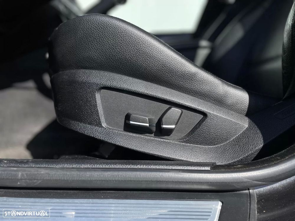 BMW 535 d xDrive Pack M Auto - 22