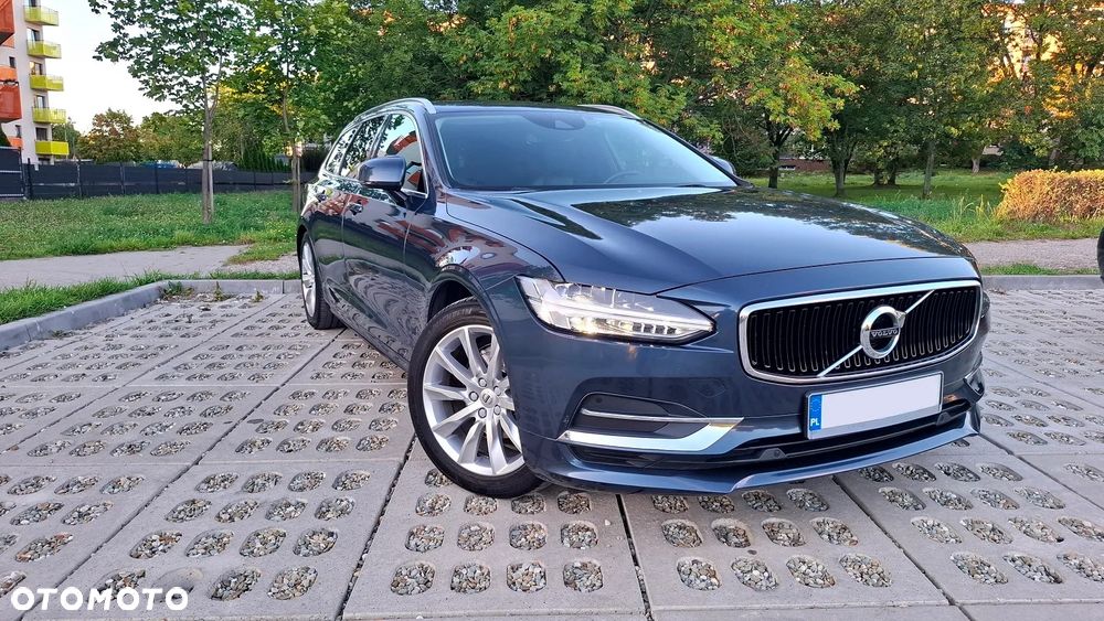 Volvo V90 D3 Momentum - 31