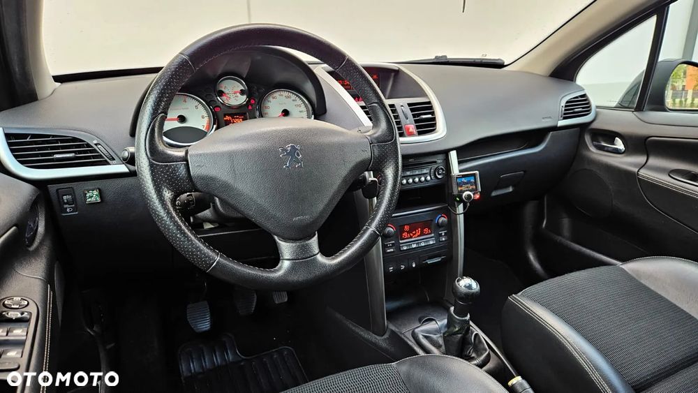 Peugeot 207 Outdoor 1.6 - 7