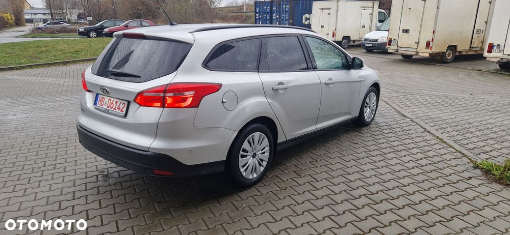 Ford Focus 1.5 TDCi DPF Start-Stopp-System Titanium - 3