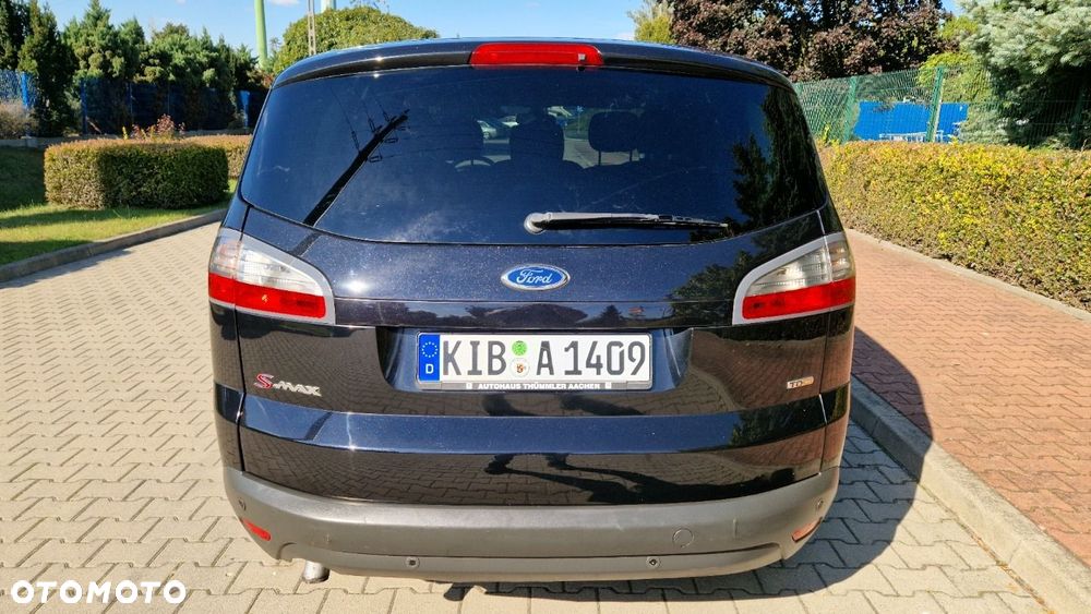 Ford S-Max - 9