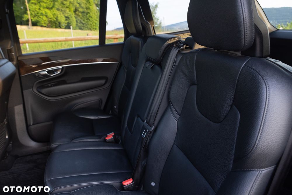Volvo XC 90 T6 AWD Momentum 7os - 22