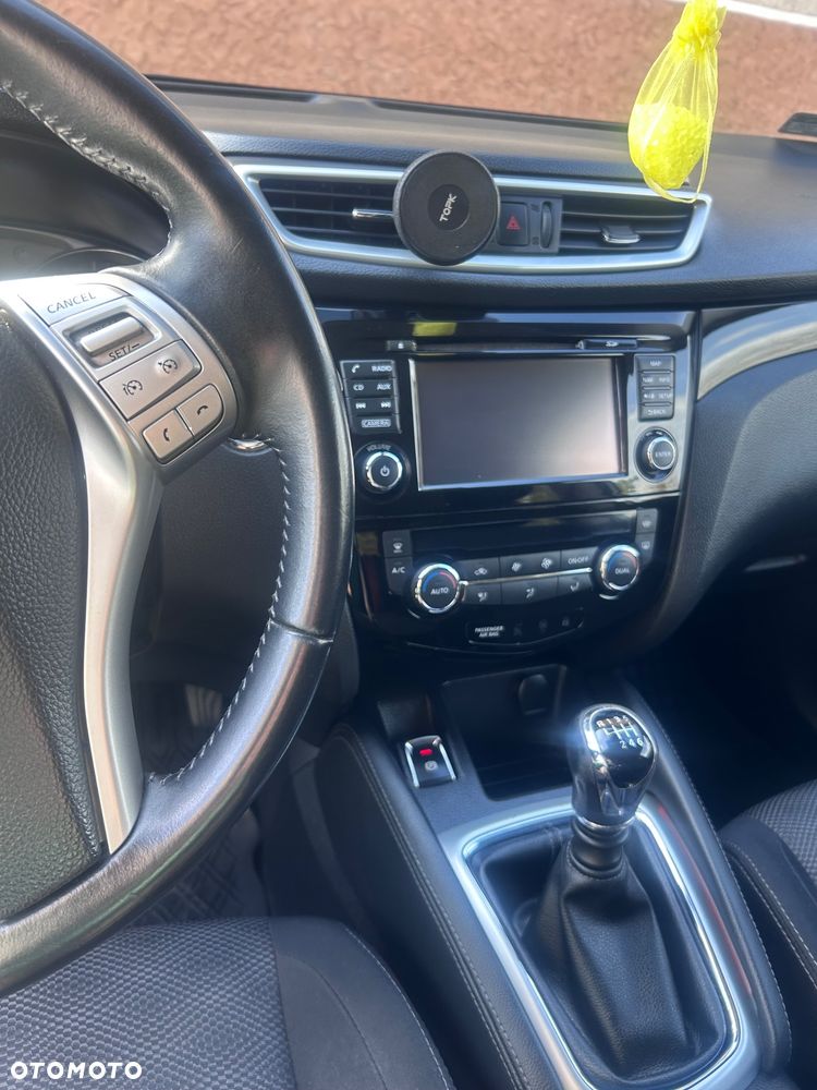 Nissan Qashqai 1.2 DIG-T N-Connecta - 7