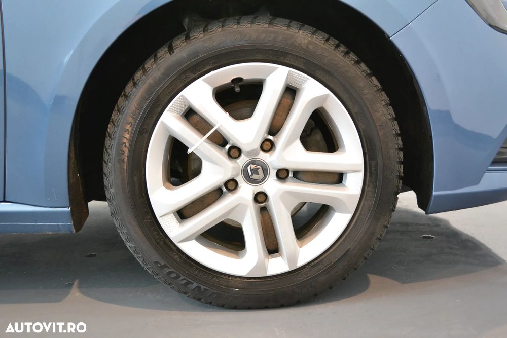 Renault Megane BLUE dCi Zen - 6