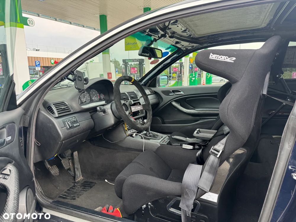BMW Seria 3 323Ci - 9
