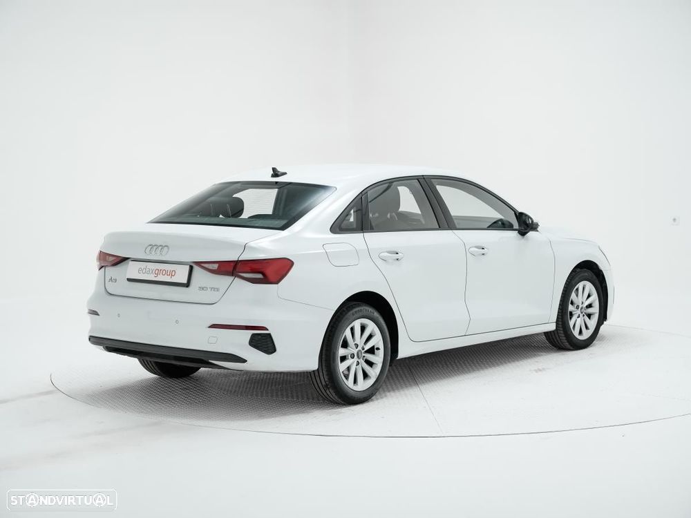 Audi A3 Limousine 30 TDI - 3