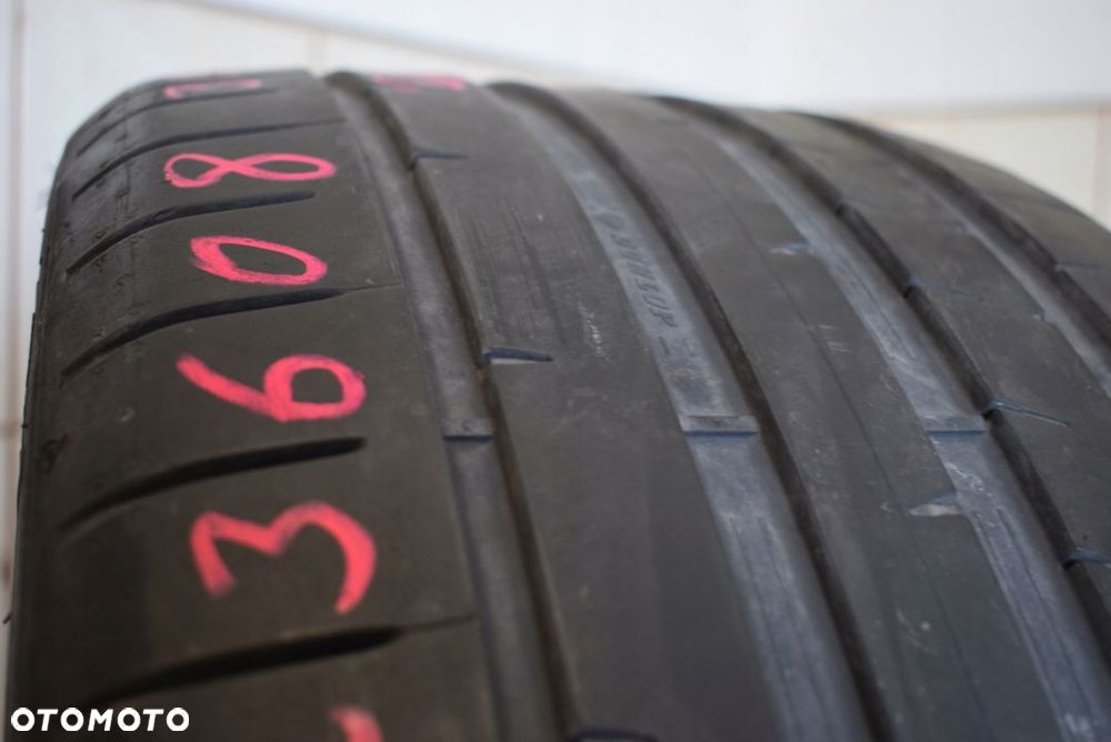 ZR20 255/30 Dunlop Sport Maxx RT2 Pojedyncza - 2