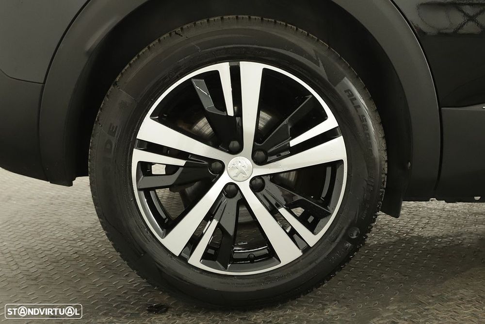 Peugeot 3008 1.2 PureTech GT EAT8 - 5