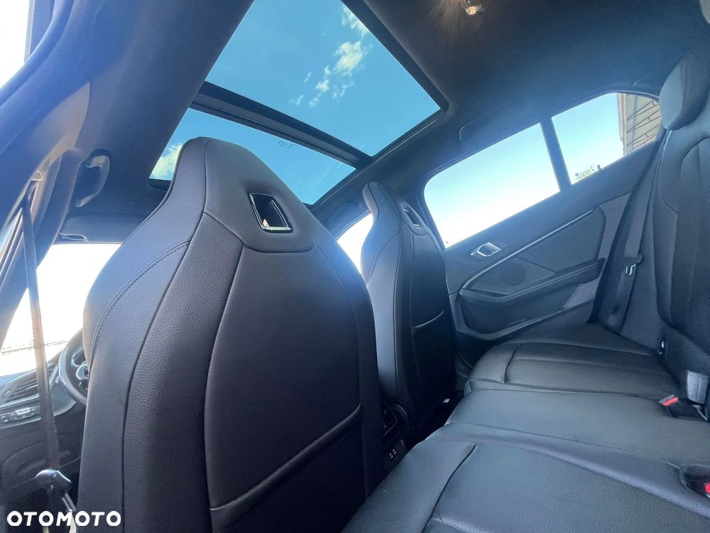 BMW Seria 1 118d Edition M Sport Shadow - 16