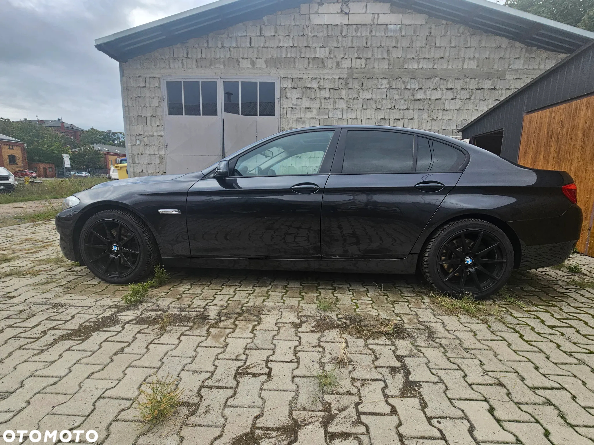 BMW Seria 5 525d xDrive - 7
