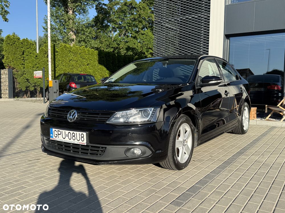 Volkswagen Jetta 1.6 TDI Comfortline - 1