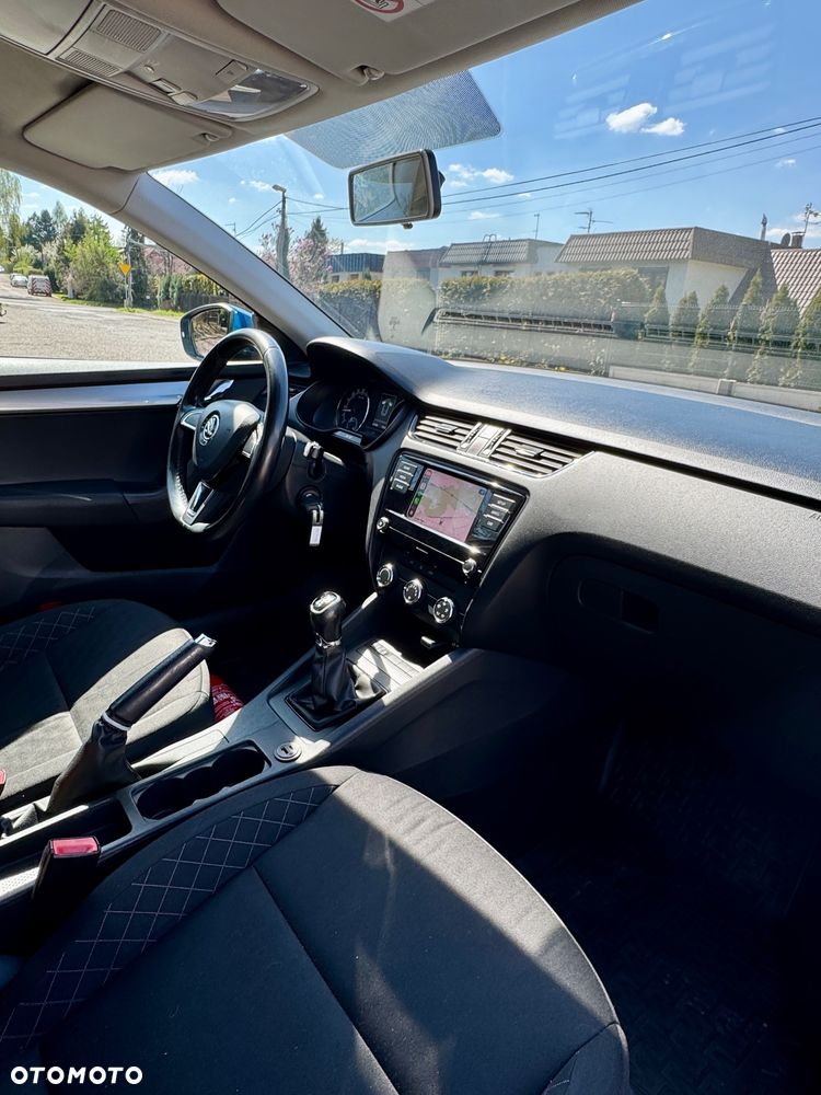 Skoda Octavia 1.6 TDI Active - 11