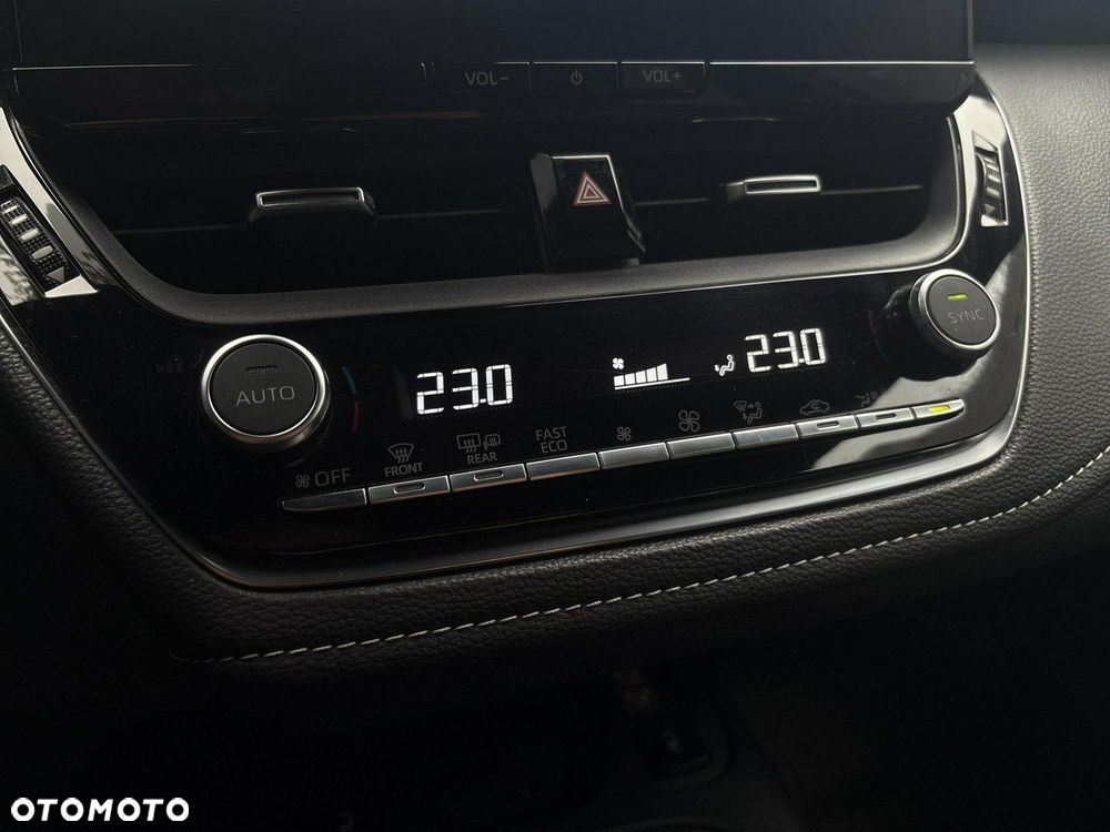 Toyota Corolla - 18