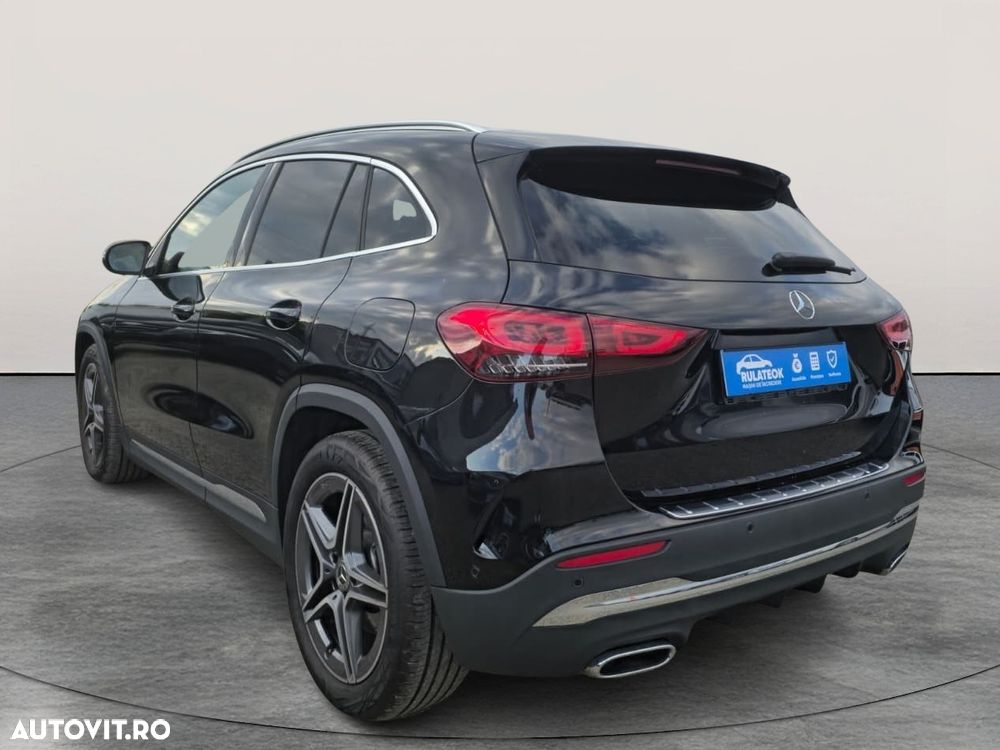 Mercedes-Benz GLA - 3