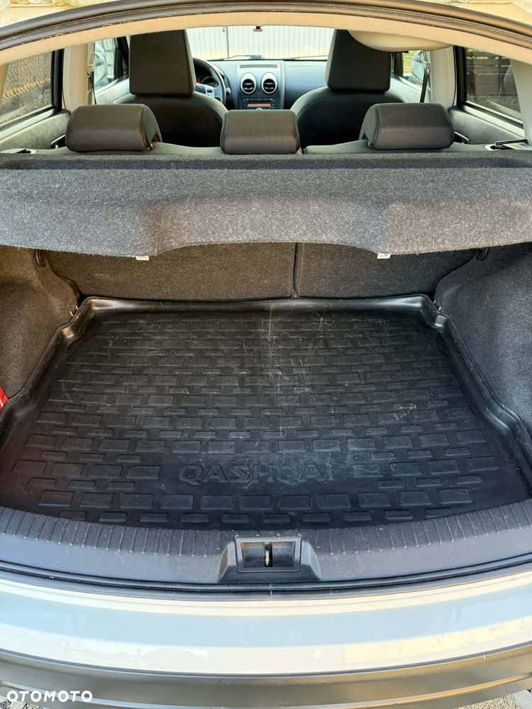 Nissan Qashqai 1.6 Tekna - 8