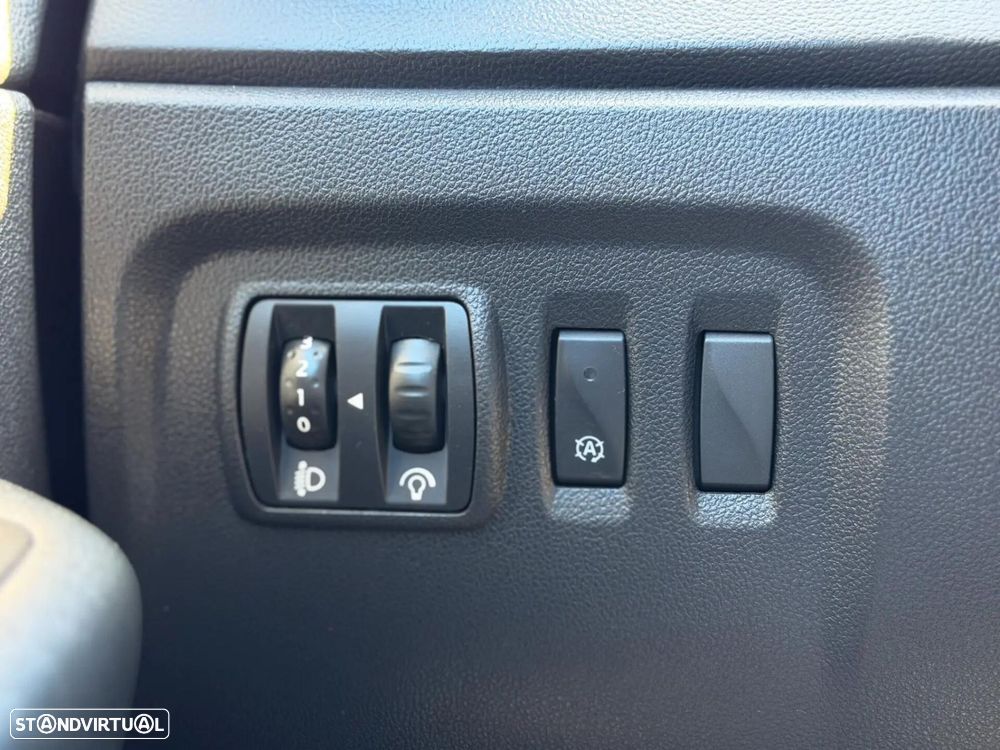 Renault Captur 1.5 dCi Exclusive - 20