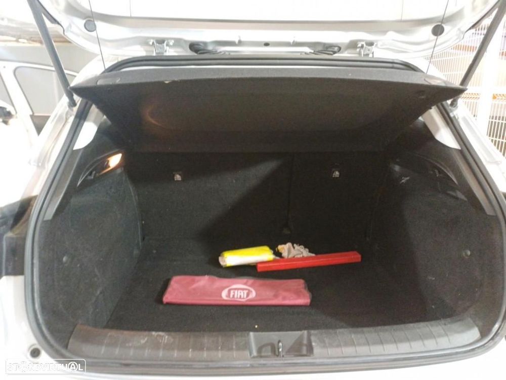 Fiat Tipo Station Wagon 1.3 M-Jet Lounge - 12