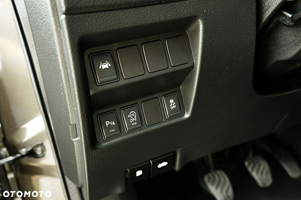 Nissan Qashqai - 13
