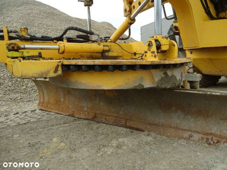 Volvo G946 - 8
