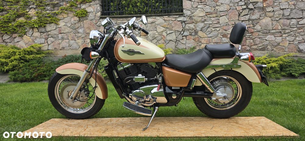 Honda Shadow - 4