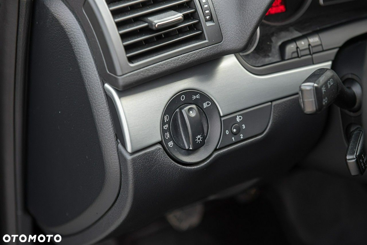 Audi A4 Avant 1.9 TDI - 23