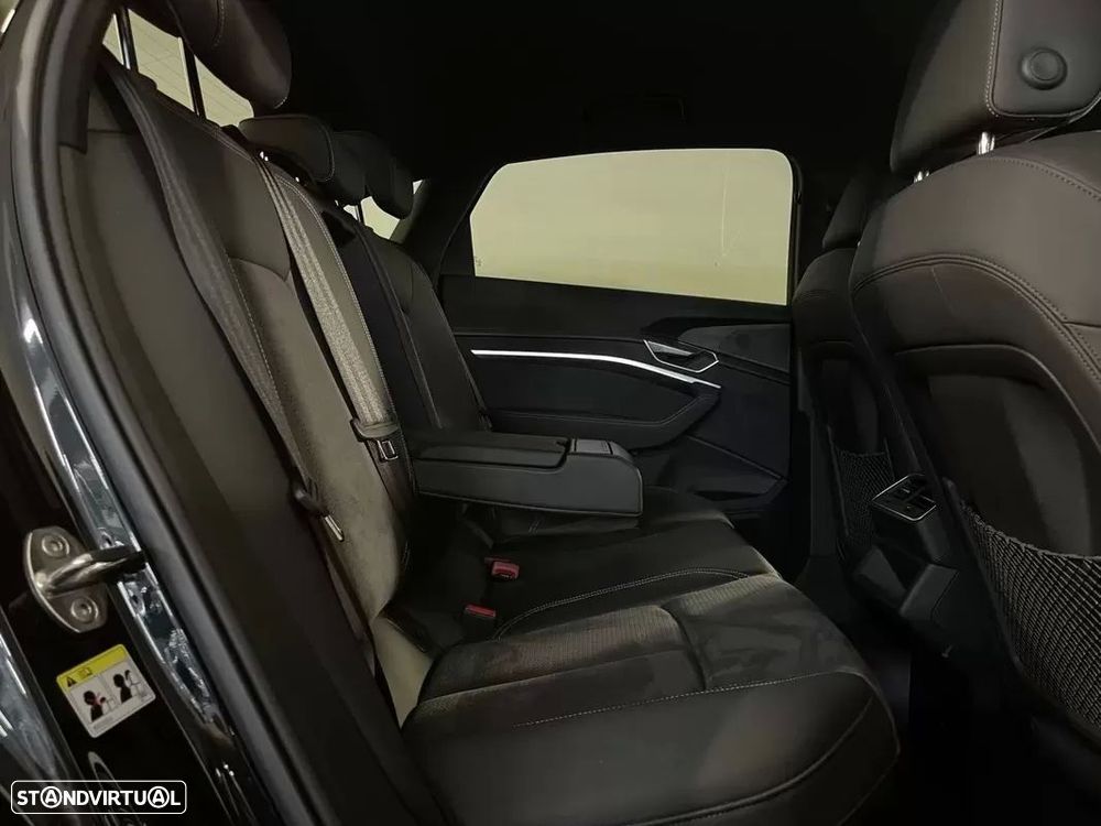 Audi Q8 e-Tron Sportback 50 quattro S line - 19