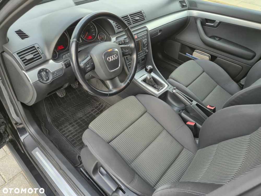 Audi A4 Avant 2.0 TDI DPF Attraction - 10