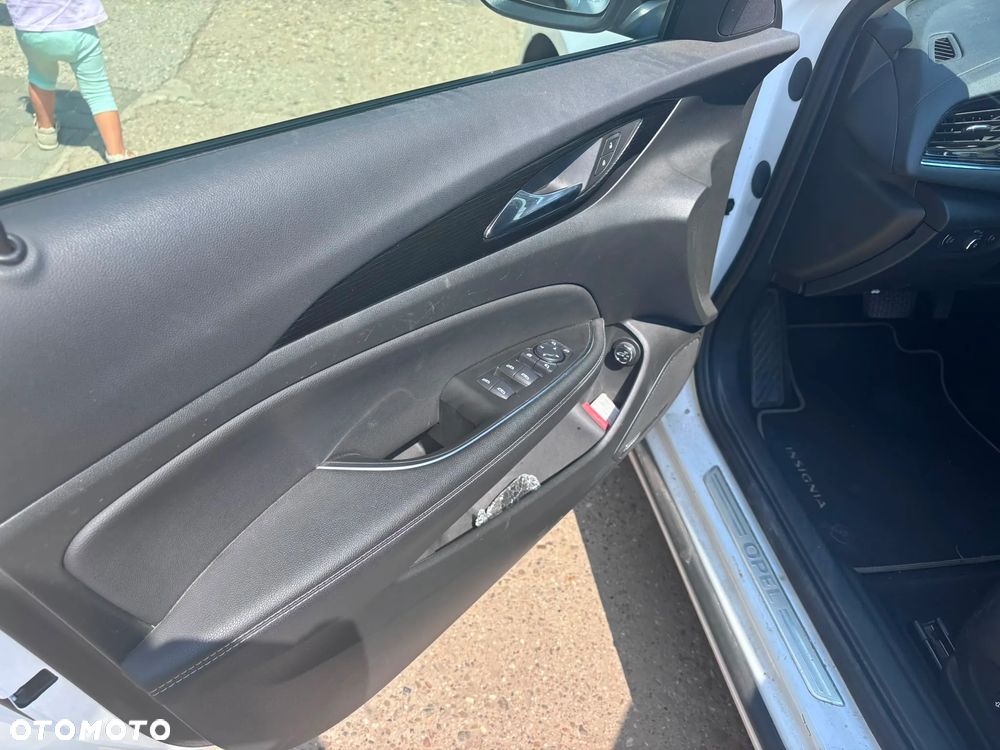 Opel Insignia 1.6 CDTI Enjoy S&S - 8
