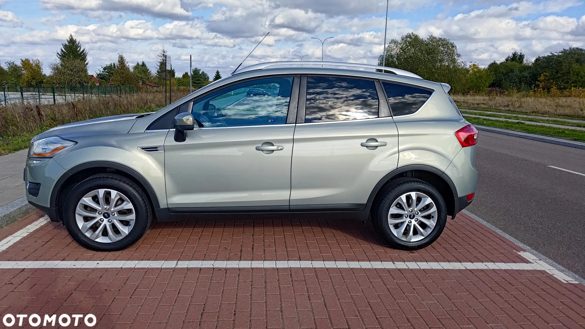 Ford Kuga 2.0 TDCi Titanium FWD - 5