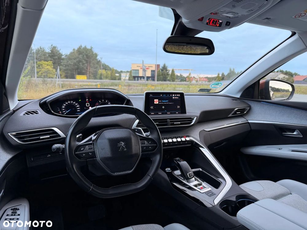 Peugeot 3008 1.6 PureTech GPF Allure S&S EAT8 - 12
