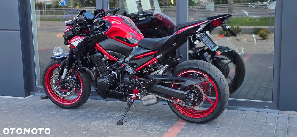 Kawasaki Z 900 - 24