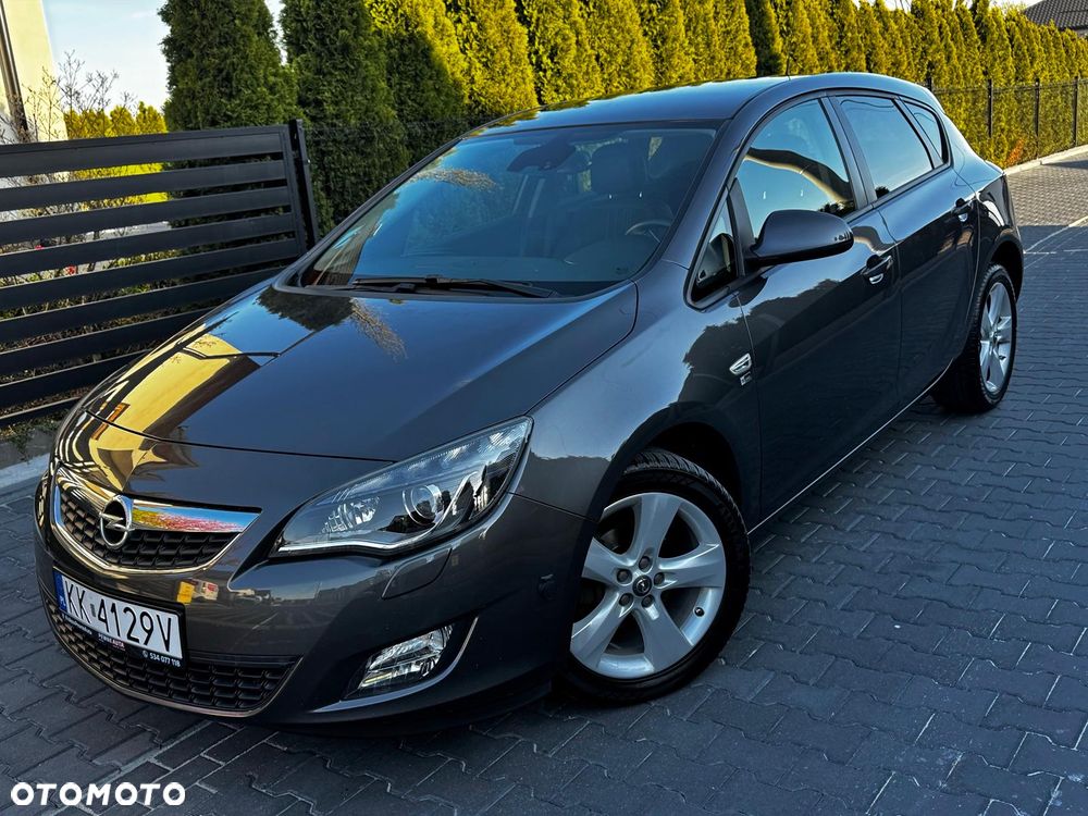 Opel Astra 1.6 Automatik 150 Jahre - 3