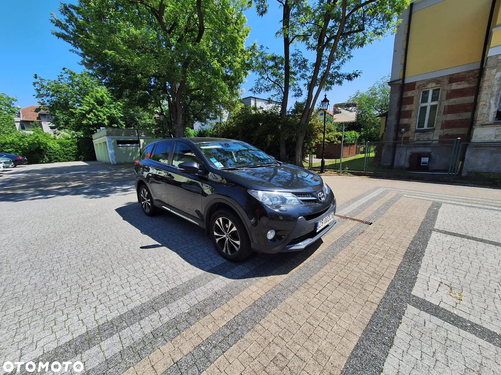 Toyota RAV4 2.0 D-4D Premium - 9
