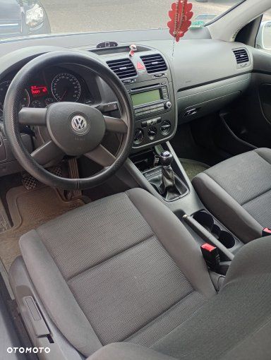 Volkswagen Golf - 3