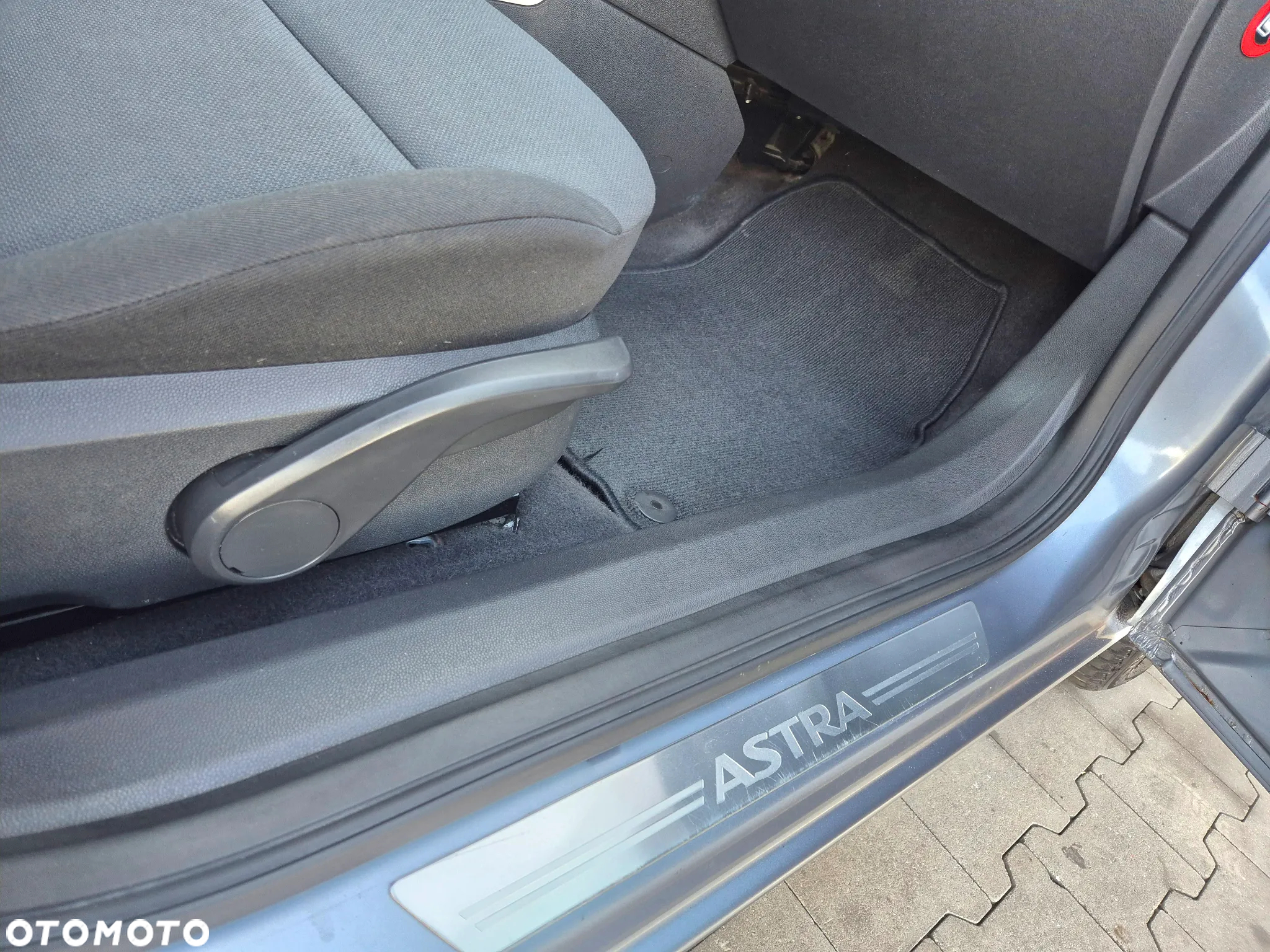 Opel Astra 1.6 Exklusiv - 21