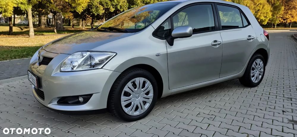 Toyota Auris 1.6 Dynamic MS - 2