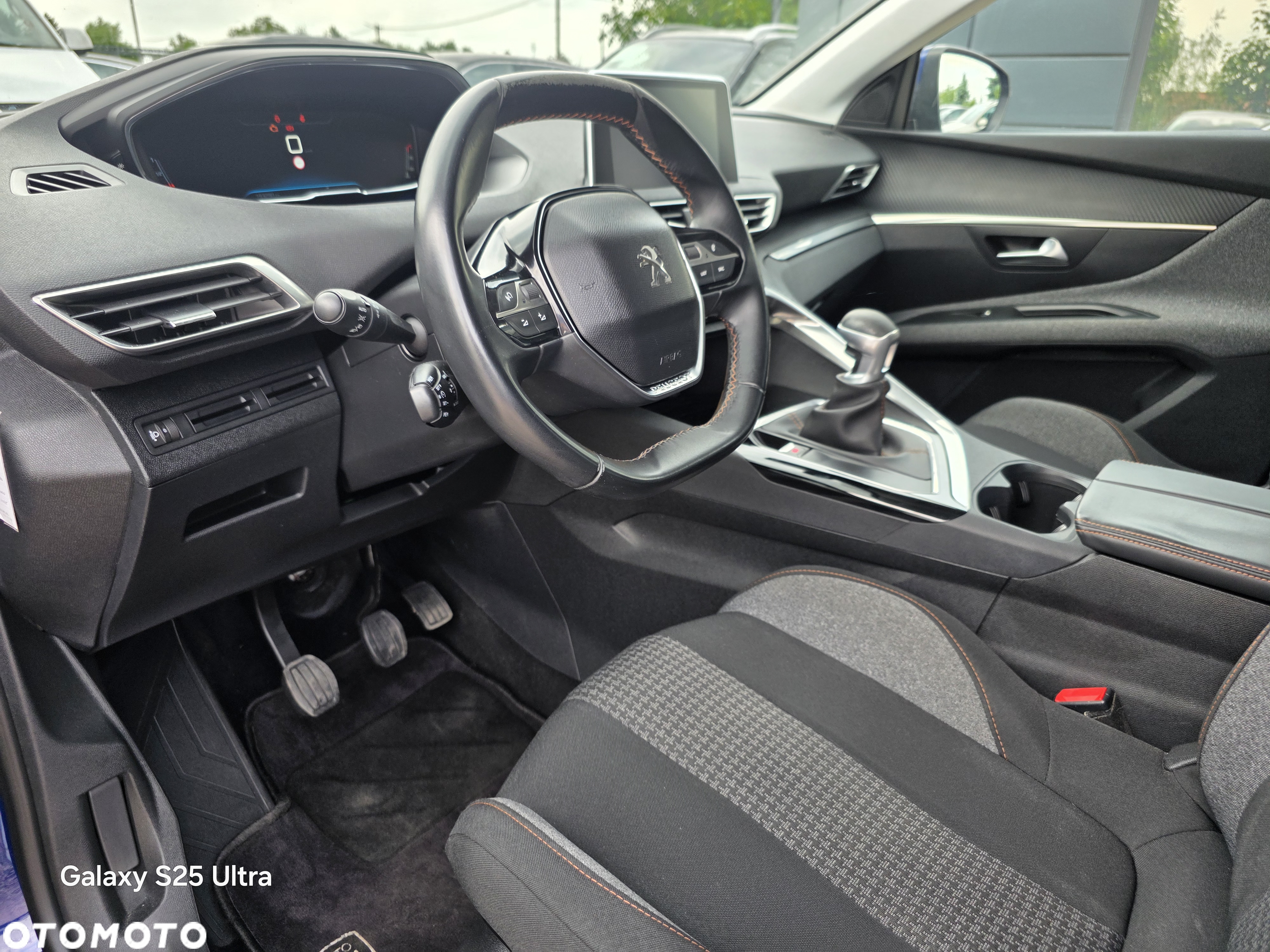 Peugeot 3008 - 21
