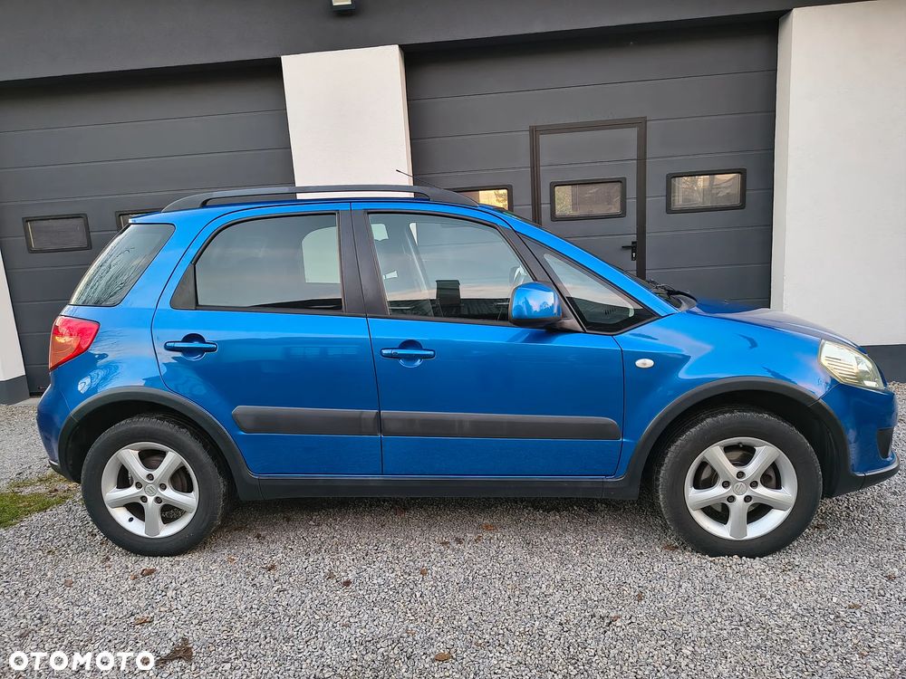Suzuki SX4 1.6 GS / Premium 4WD - 6