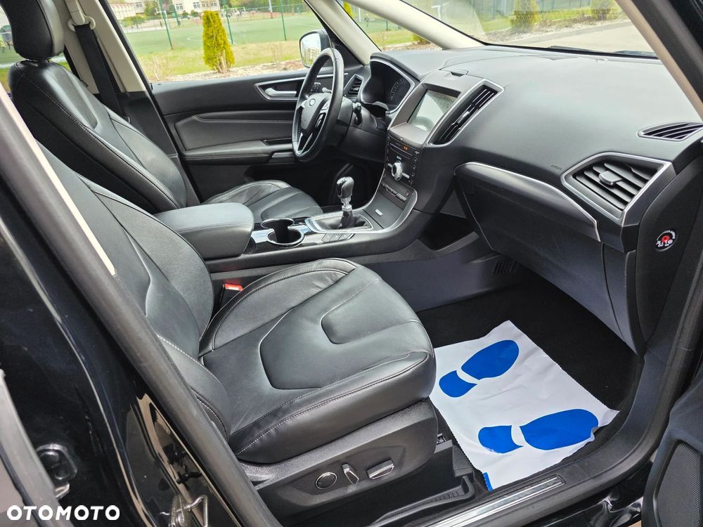 Ford S-Max 2.0 TDCi Titanium - 24