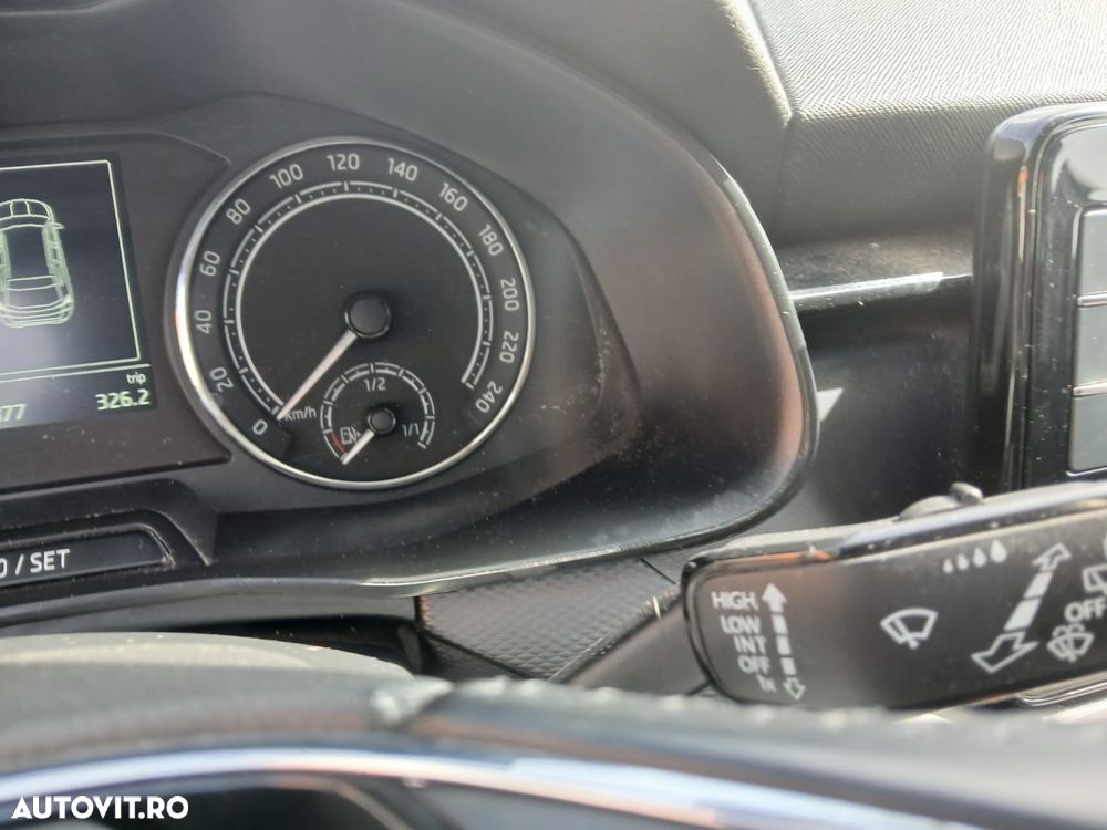 Skoda Kamiq 1.0 TSI Ambition - 10