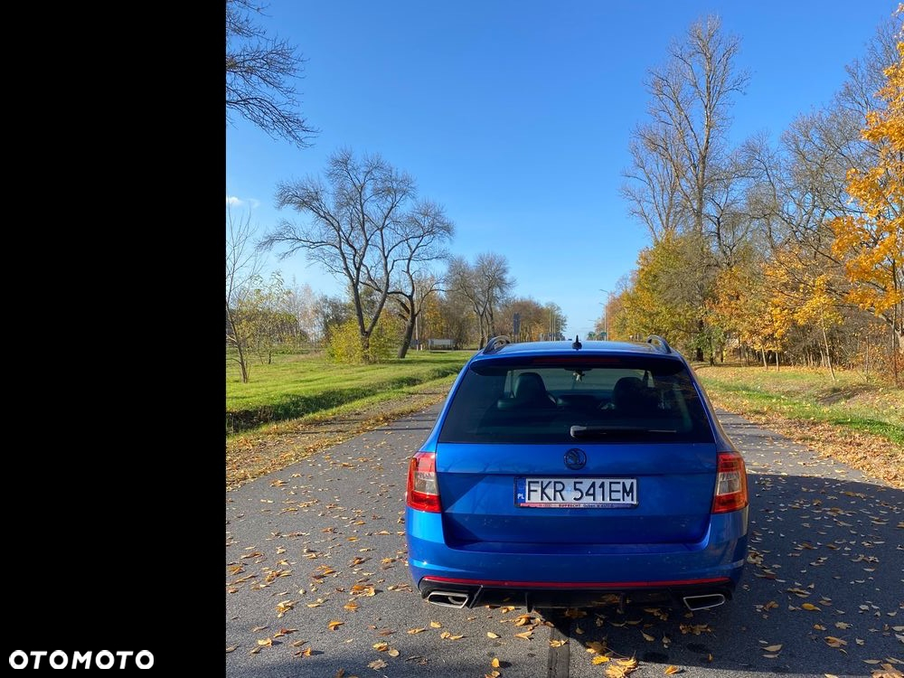 Skoda Octavia 2.0 TDI RS DSG - 8