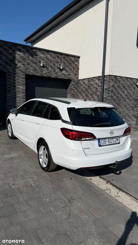 Opel Astra 1.6 BiTurbo D Start/Stop 120 Jahre - 9