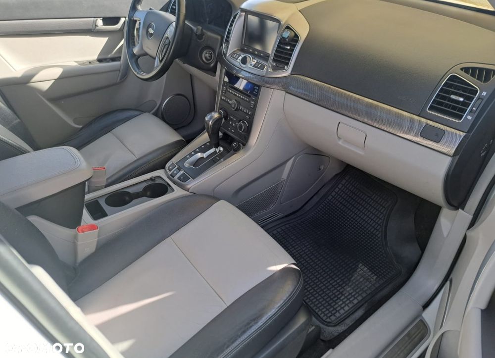 Chevrolet Captiva 2.2 4WD Automatik LT+ - 10