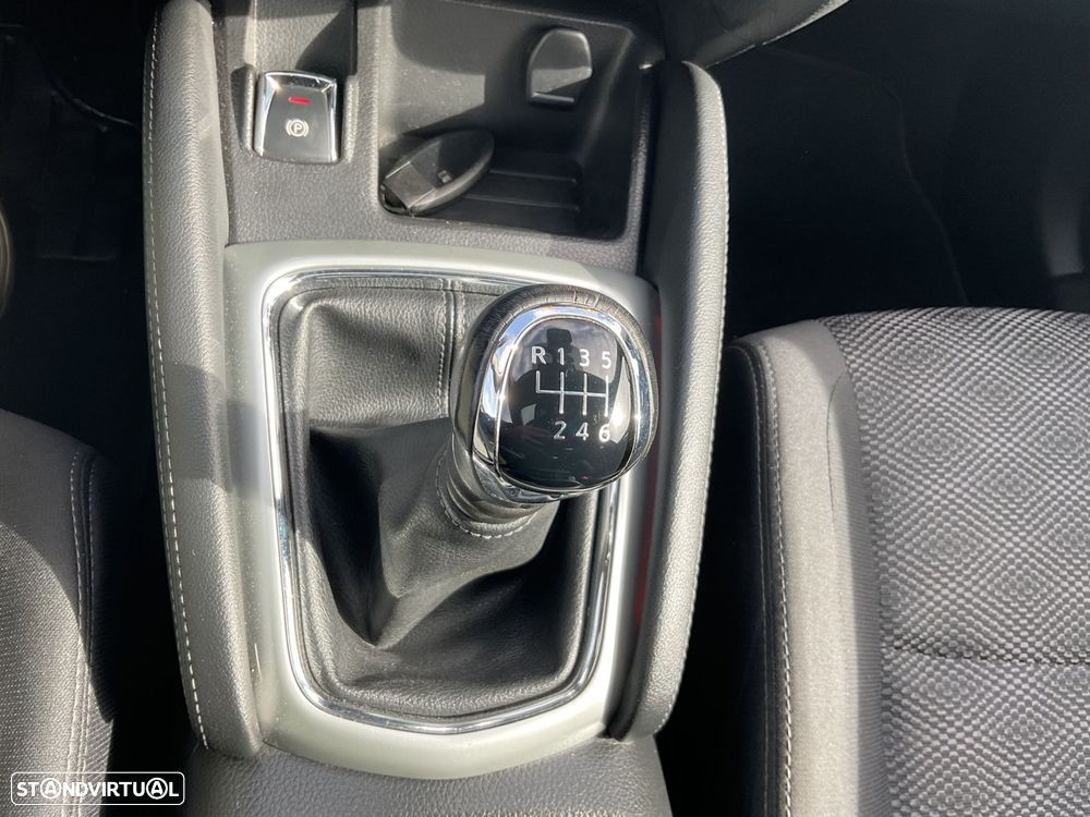 Nissan Qashqai 1.5 dCi Tekna - 31